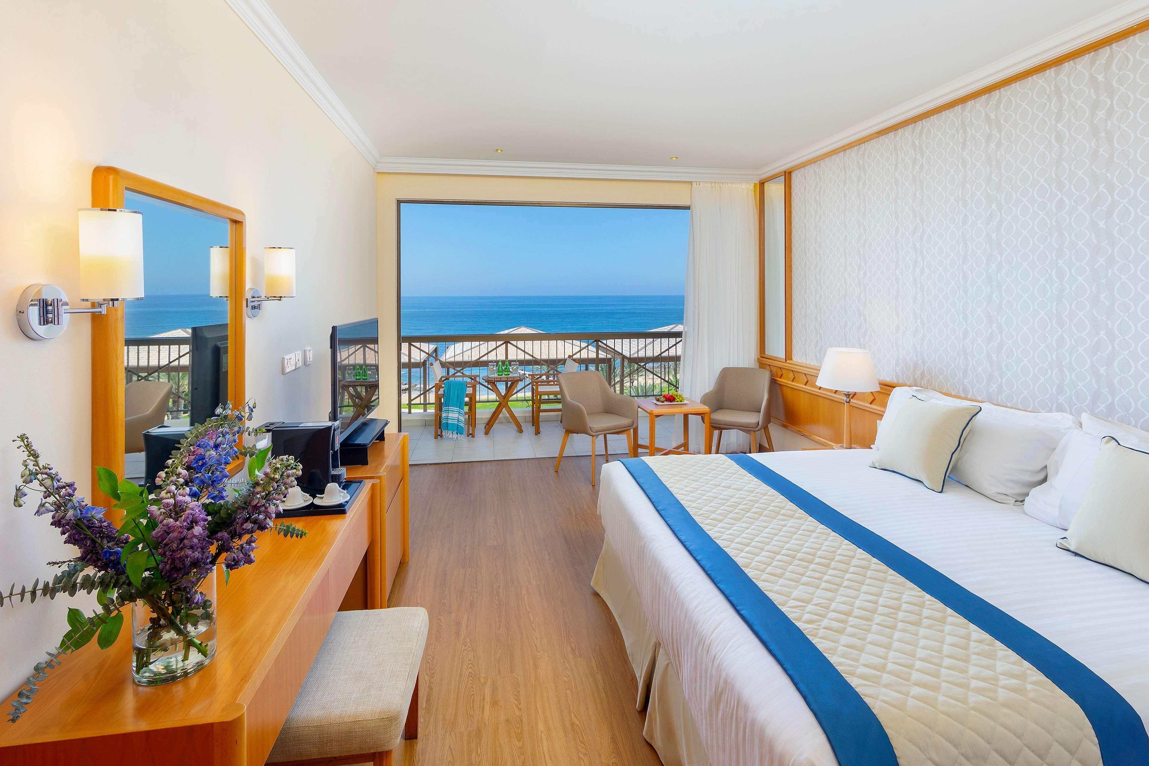 Geroskipou Constantinou Bros Athena Beach Hotel מראה חיצוני תמונה