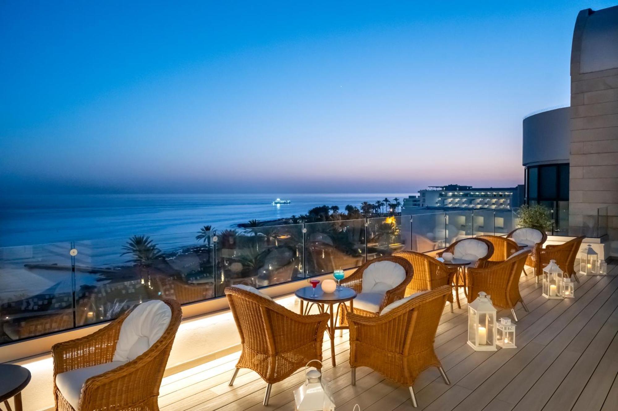 Geroskipou Constantinou Bros Athena Beach Hotel מראה חיצוני תמונה