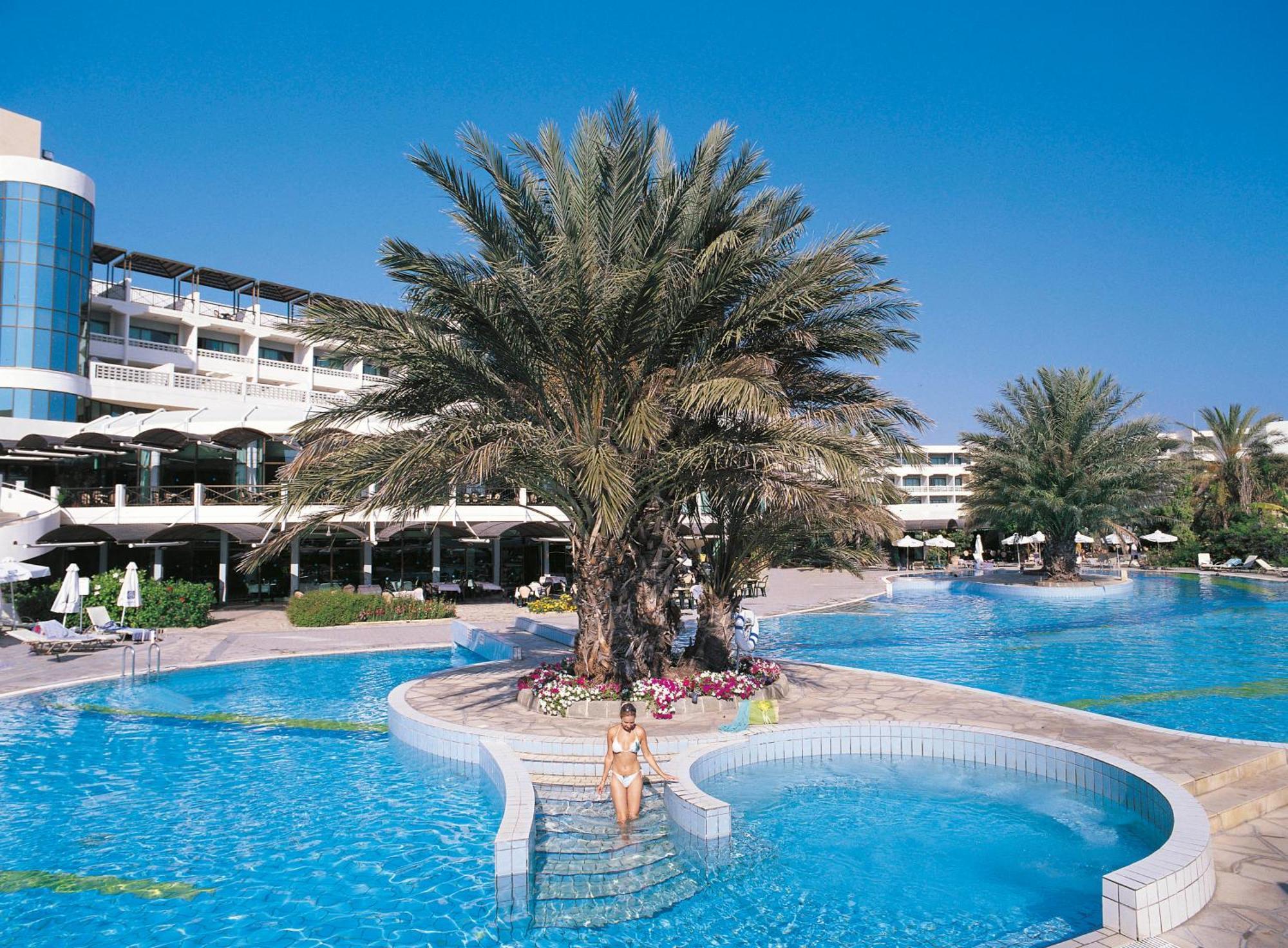 Geroskipou Constantinou Bros Athena Beach Hotel מראה חיצוני תמונה